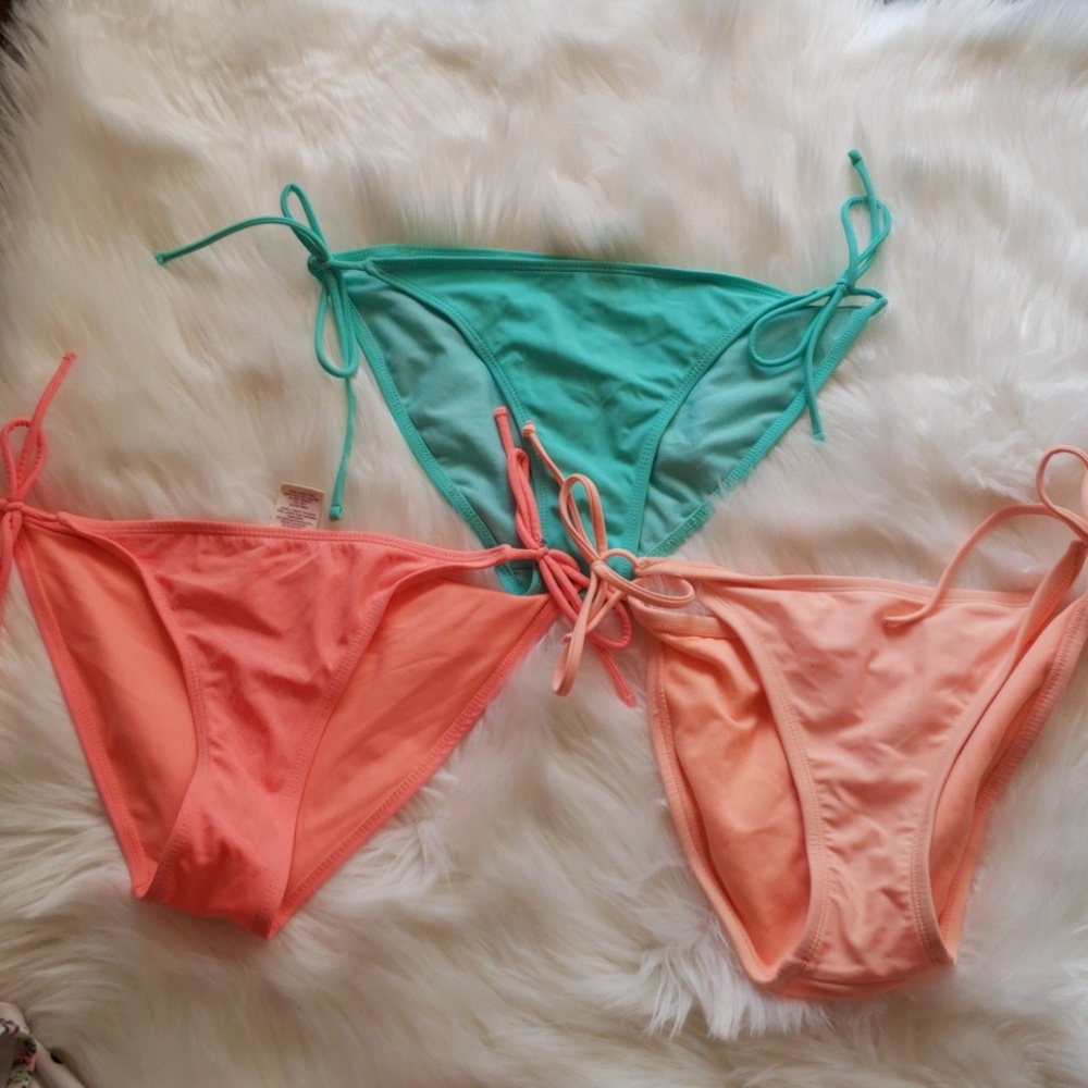 Bikini bottoms